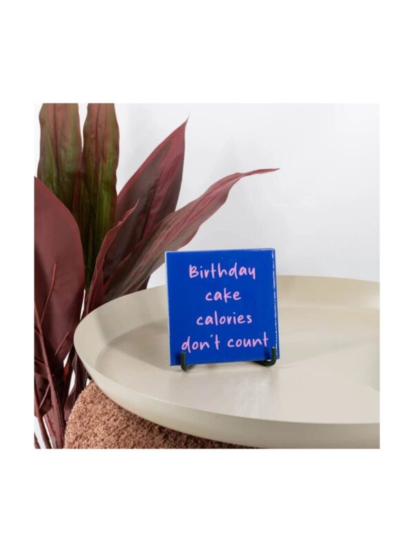 UNIK.HUS Homebound Fliesen birthday cake calories don't count